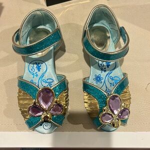 Disney Jasmine Shoes Size 9/10